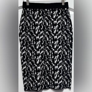 NWOT Carmen Patterned Midi Sweater Skirt, Black/White, S